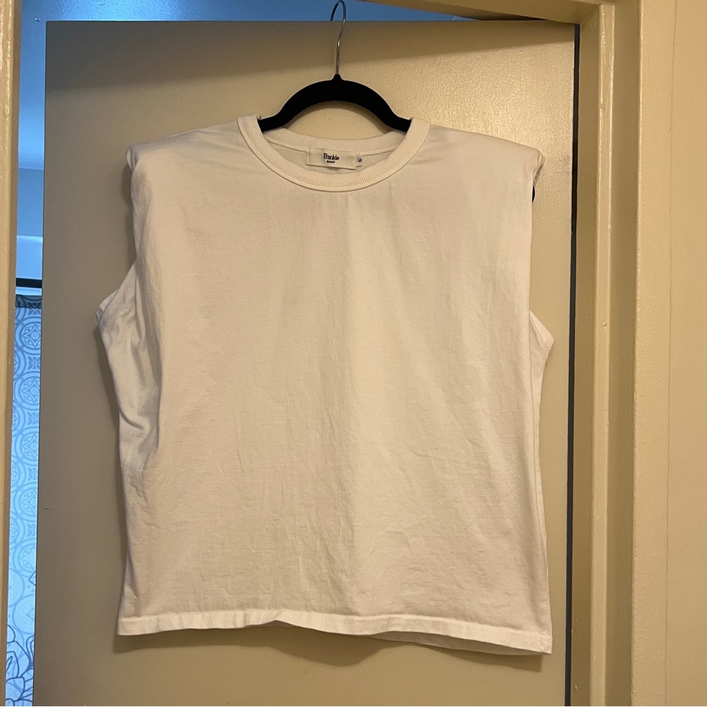 Frankie Shop Eva Padded Shoulder Muscle T-Shirt